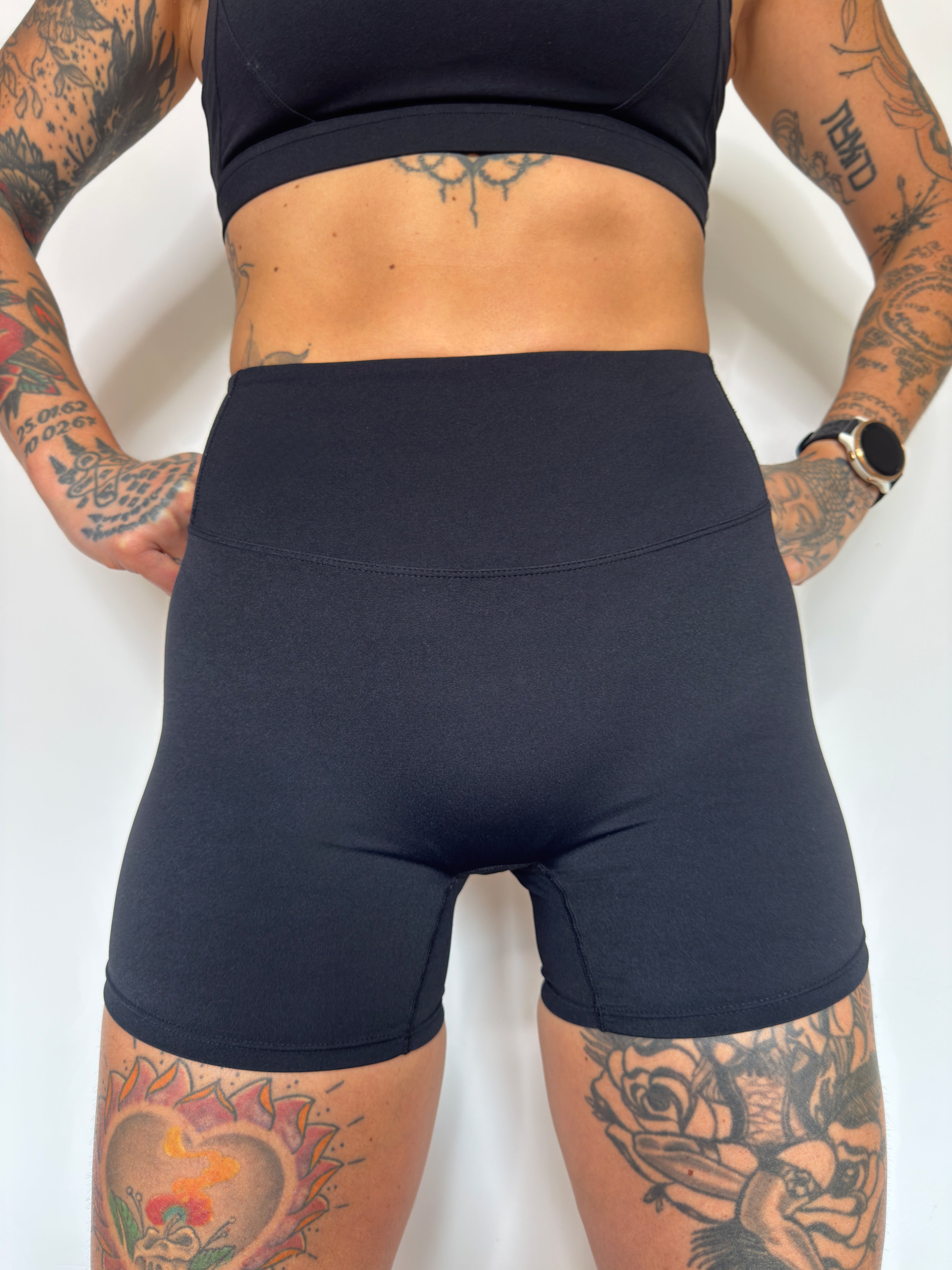 SHORT BOOTY SCULPT BLACK