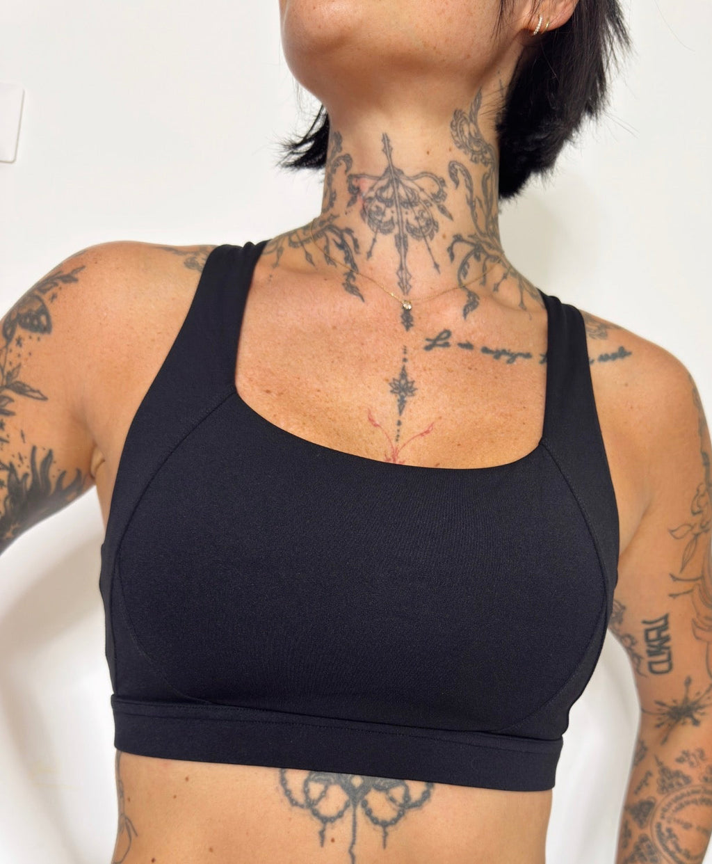 SCULPT BRA BLACK
